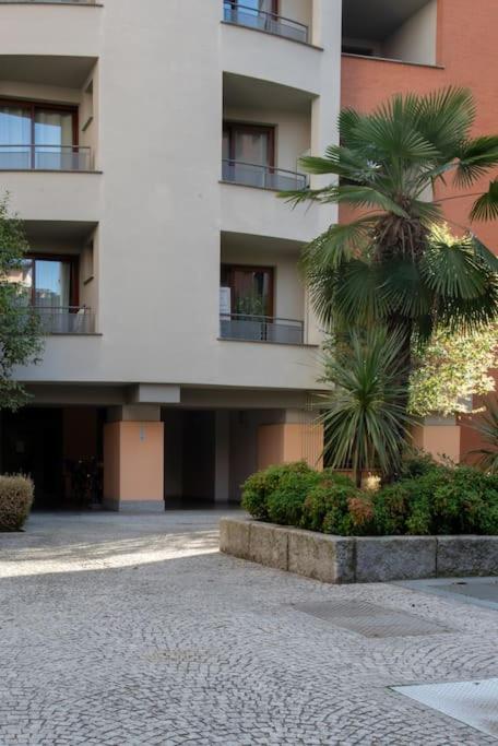 Bella Ciao Airport Apartment Seriate Bagian luar foto